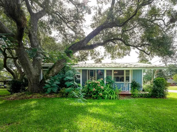 5011 S 1st St., Murrells Inlet, SC 29576