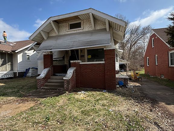 2nd image of 1334 N Edward St