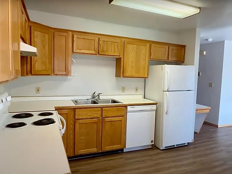42 N Hunters Way #D — Photo 7