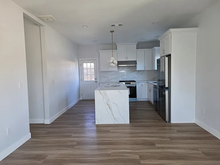 11161 Gaylord Dr — Photo 8