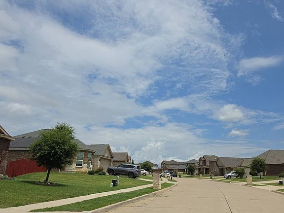 5th image of 20 Heron Dr