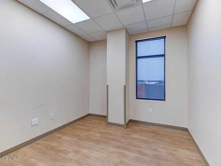 1033 Alliance Park Dr #2 — Photo 32