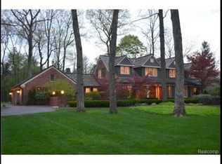 325 Lowell Ct, Bloomfield Hills, MI