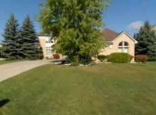 3620 Aynsley Dr, Rochester Hills, MI 48306