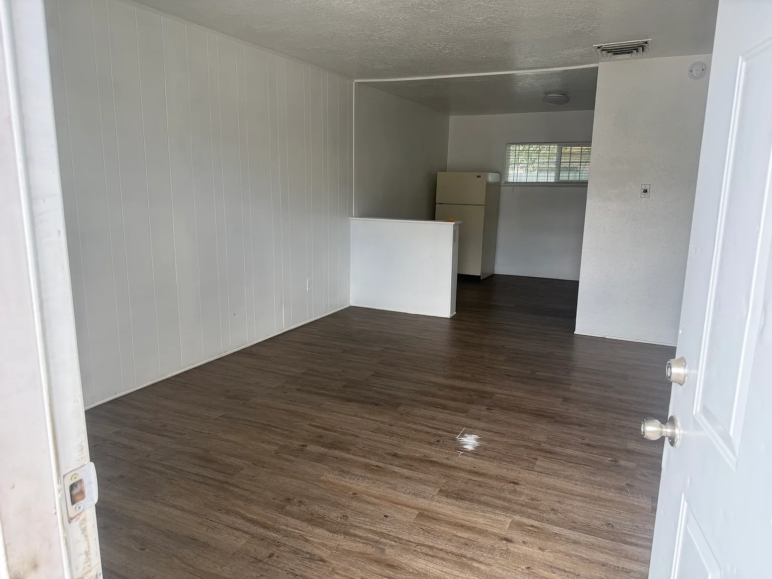 1 bed, 1.0 bath, 550 sqft, $750 — Photo 2