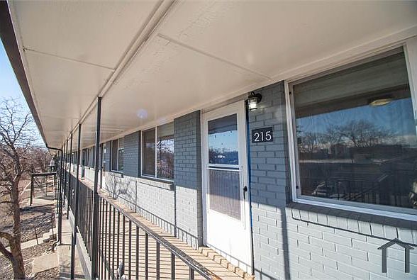 2nd image of 5275 W 1st Ave