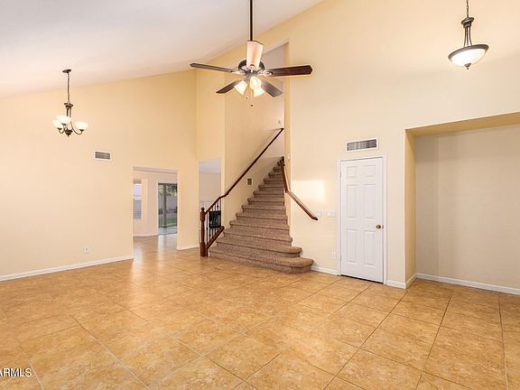 2nd image of 3219 E Silverwood Dr