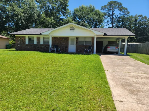 6671 Balboa Cir, Ocean Springs, MS 39564