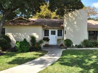 1721 Bluebonnet Dr, Fort Worth, TX 76111