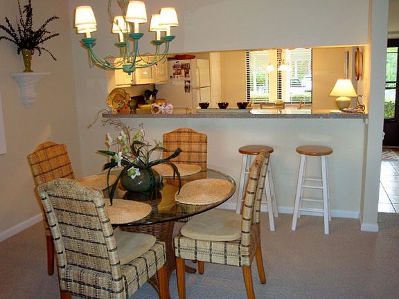 4th image of 5741 Deauville Cir APT F106