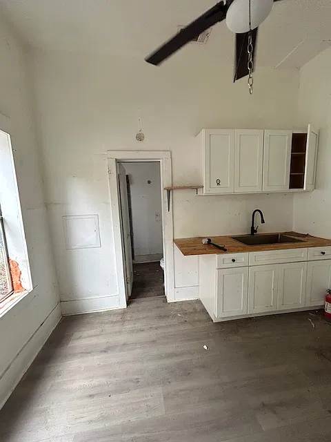 Studio, 350 sqft, $850 — Photo 3