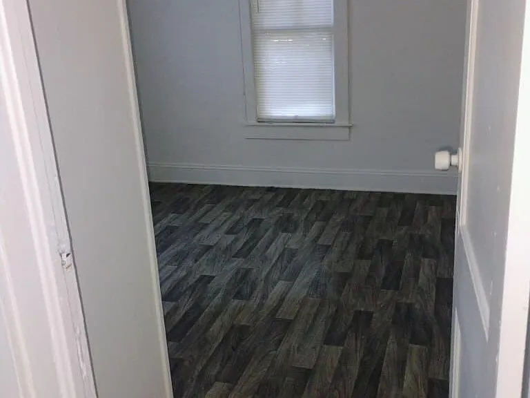 1104 Tyler St — Photo 9