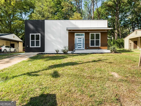 1571 Mary George Ave NW, Atlanta, GA 30318