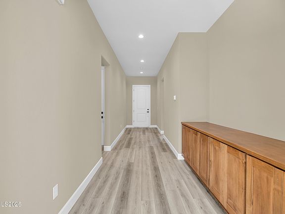 5th image of 178 Commodore Dr Lot 373