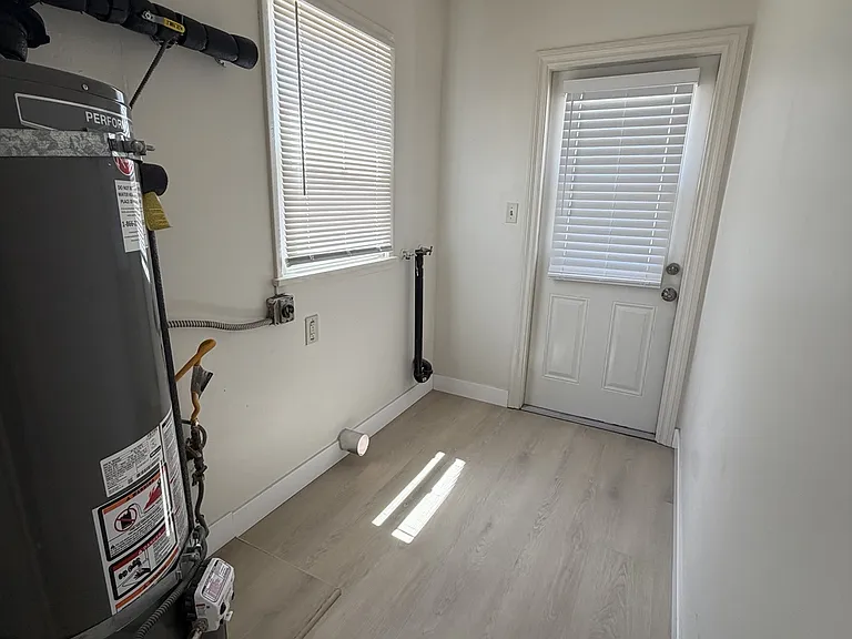 6869 Marguerita Ave — Photo 7