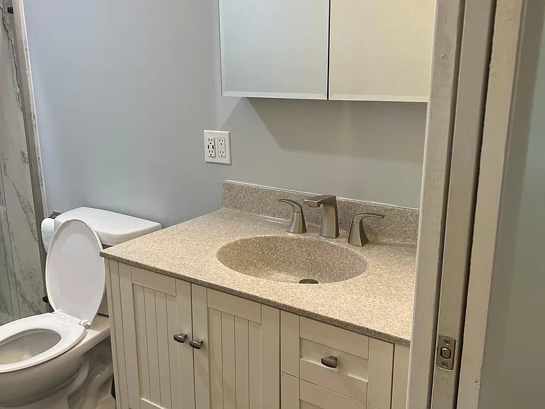 1423 E Dunstan Dr — Photo 17