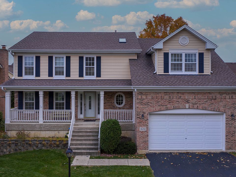 1st image of 1572 Della Dr
