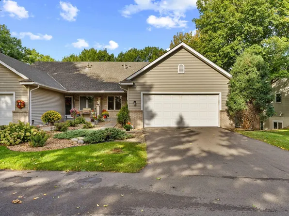 1478 Violet Ln, Eagan, MN 55122
