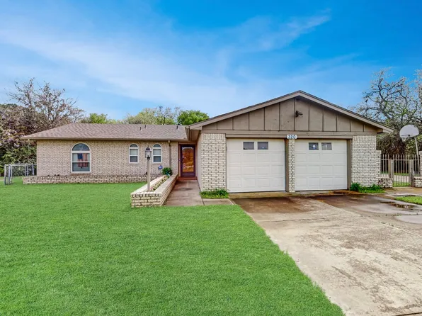 320 E Enon Ave, Fort Worth, TX 76140