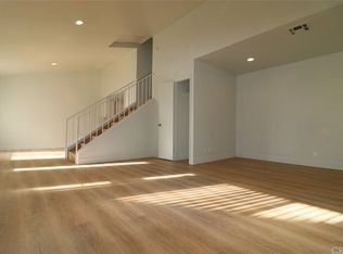 16016 Muni Rd, Apple Valley, CA 92307