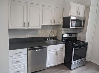 389 Baldwin Ave APT 1R, Jersey City, NJ 07306