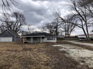 860 E 4000s Rd, Kankakee, IL 60901