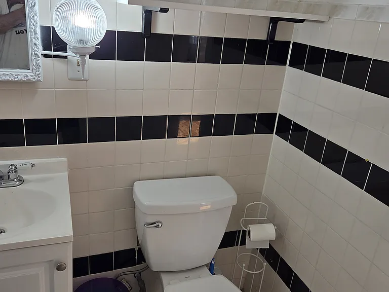 3105 W Augusta Blvd — Photo 11