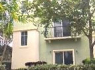 25 NW Chaucer Ln #25, Boca Raton, FL 33432