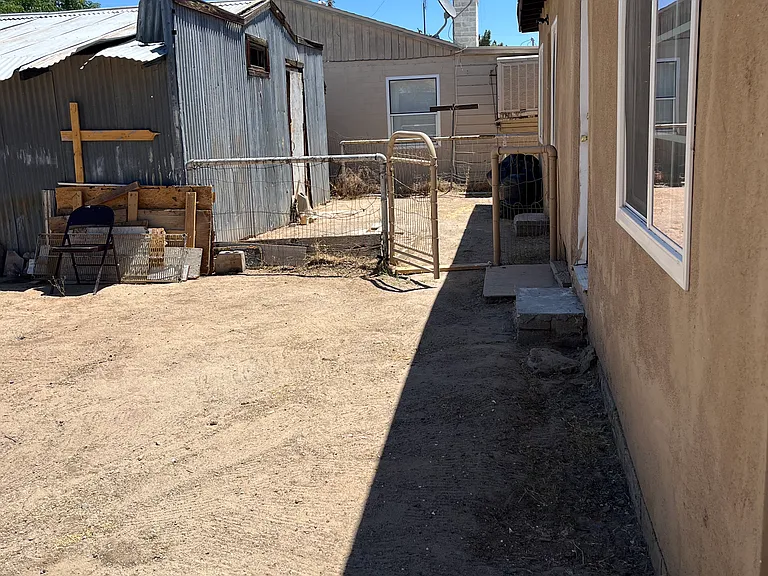 W Williams St — Photo 18