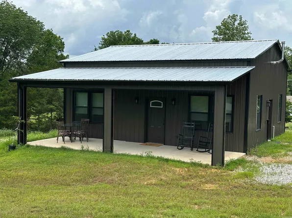 324 Quapaw Rd, Bismarck, AR 71929