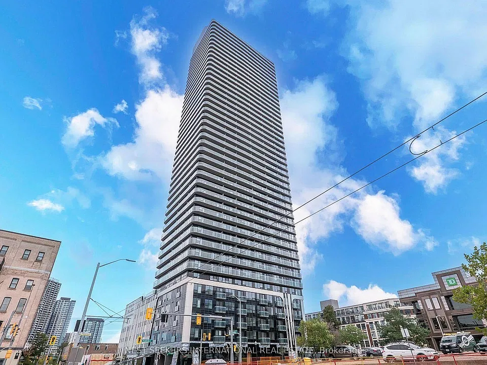 30 Francis St S #1108