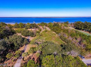 83 Coosaw River Dr, Beaufort, SC 29907