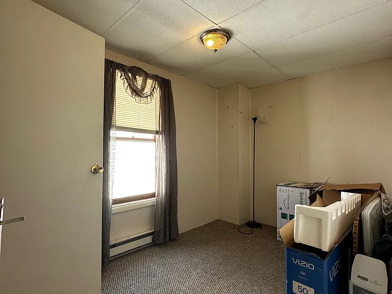 613 Louise Ave — Photo 8