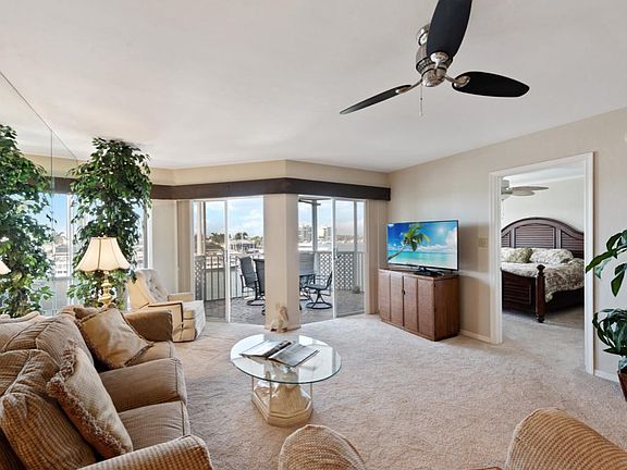5th image of 991 N Barfield Dr Unit 413