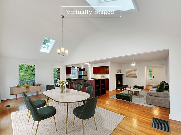 2nd image of 505 Woodland Dr