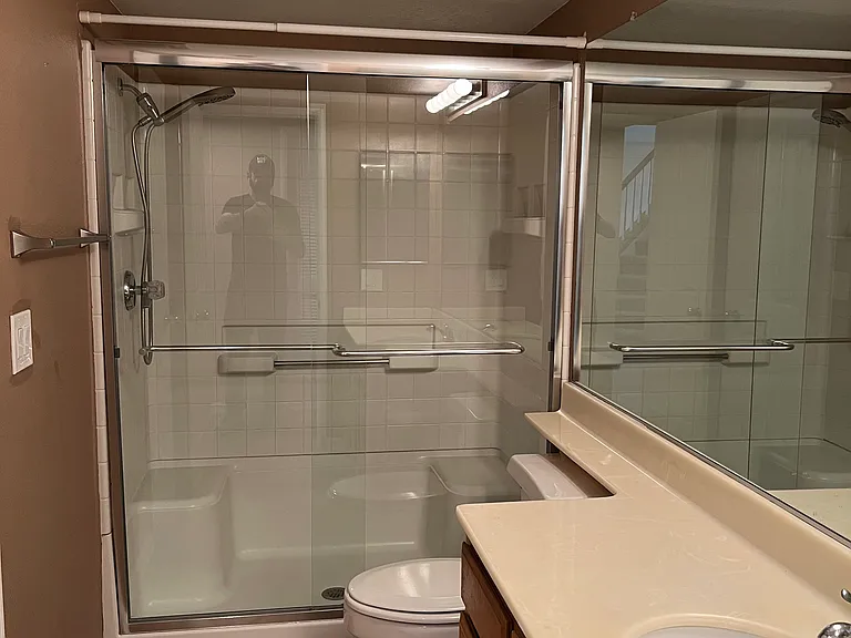 1st Floor Bathroom