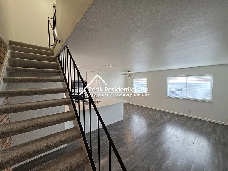 4431 Palm Ave #3 — Photo 12