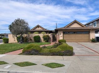 9311 Tahiti Cir, Huntington Beach, CA 92646
