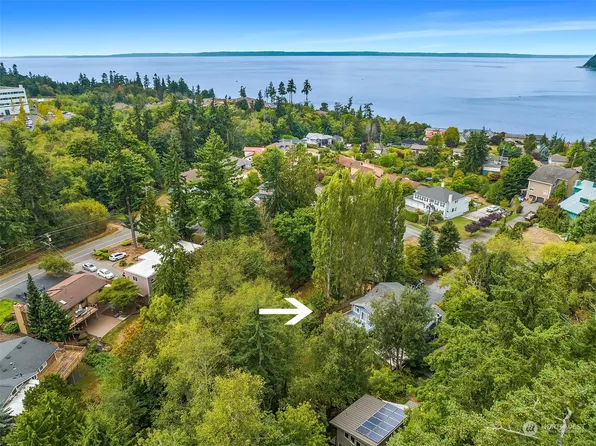 10703 64th Place W, Mukilteo, WA 98275