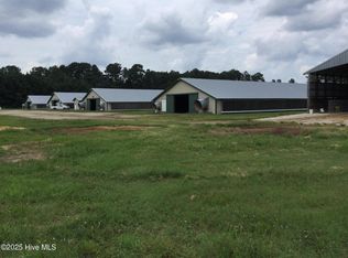 (Undisclosed Address), Bladenboro, NC 28320