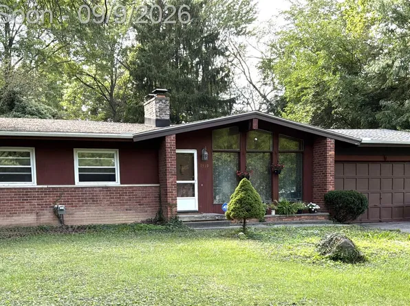 1359 Westwood Dr, Flint, MI 48532