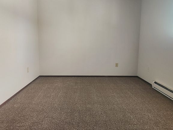 4th image of 315 S Whipple Rd #7