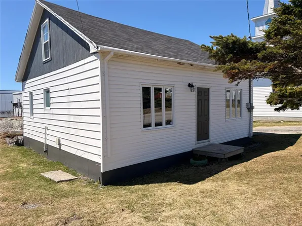 118 MAIN Street, Port Aux Basques, NL A0M1C0