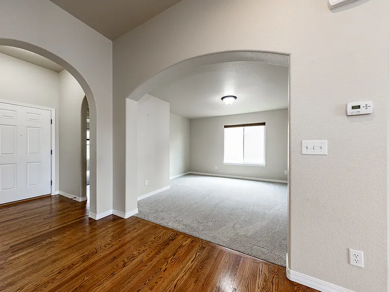 9944 Paonia Park Pl — Photo 2