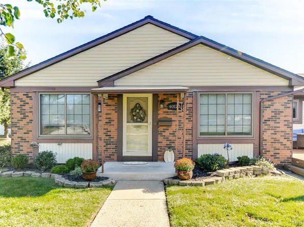 40120 Newport Dr #7, Plymouth, MI 48170
