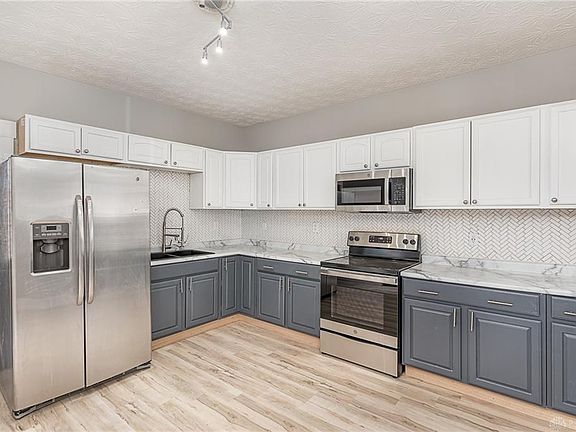 4th image of 120 Boltin St