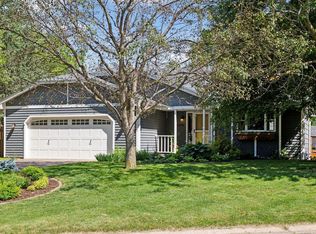 9953 173rd St W, Lakeville, MN 55044