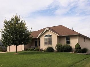 2150 Robert Ct, Marion, IA 52302