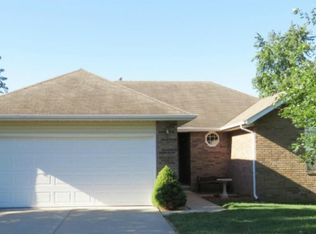 3222 W Marty St, Springfield, MO 65810