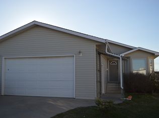 8805 103rd Ave #DG-612, Grande Prairie, AB T8X 1L1